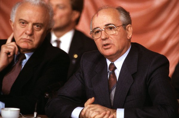 Горбачев и Шеварднадзе 1990