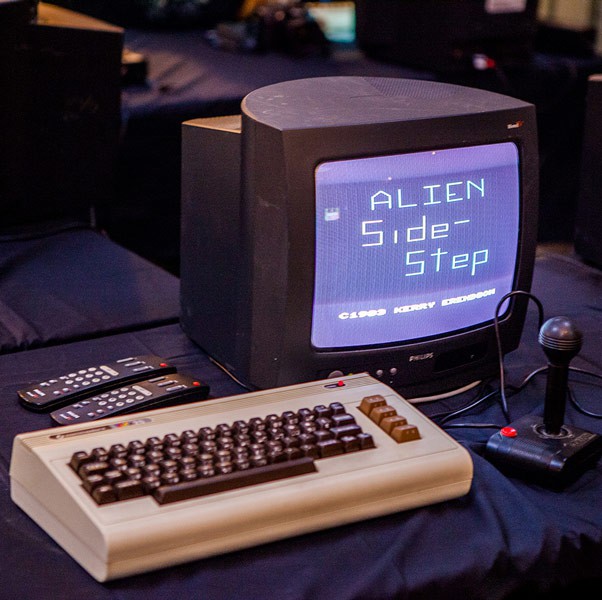 фото Commodore VIC-20