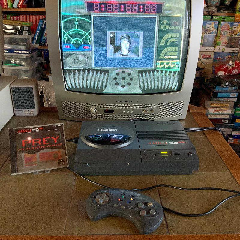 фото Amiga CD32