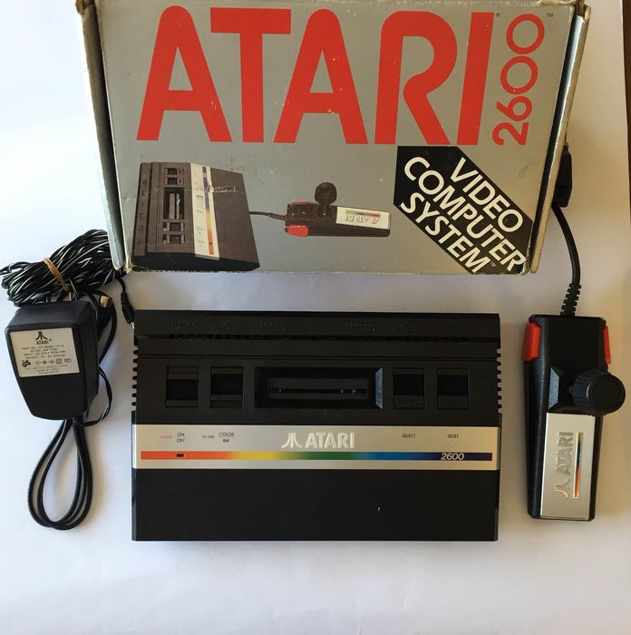 фото Atari 2600 Jr.